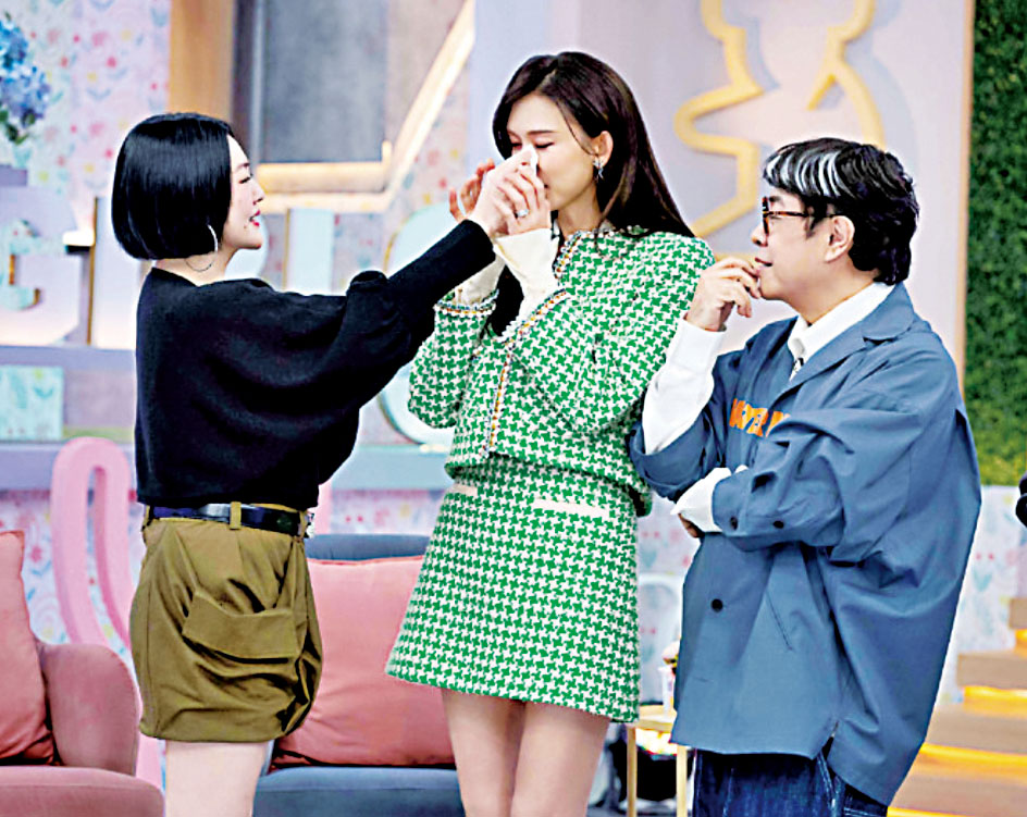 林志玲現身《小姐不熙娣》落淚力挺小S。網上圖片