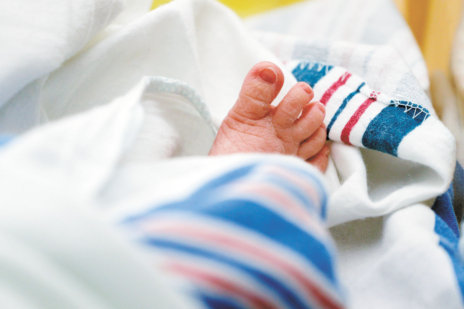 德州麥卡倫醫院中一名嬰兒的腳趾。美聯社