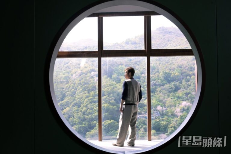 逆風飛翔的勇氣 許志安復出樂壇首支作品《信天翁》的創作歷程