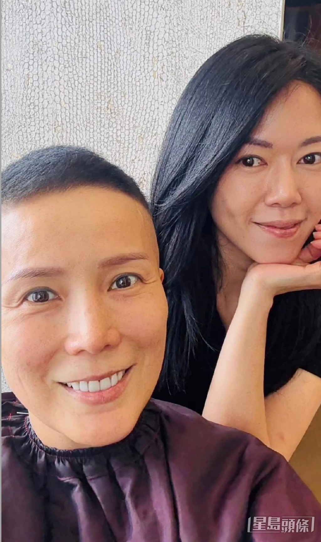 吳文忻向大家展示她的最新男仔頭髮型。