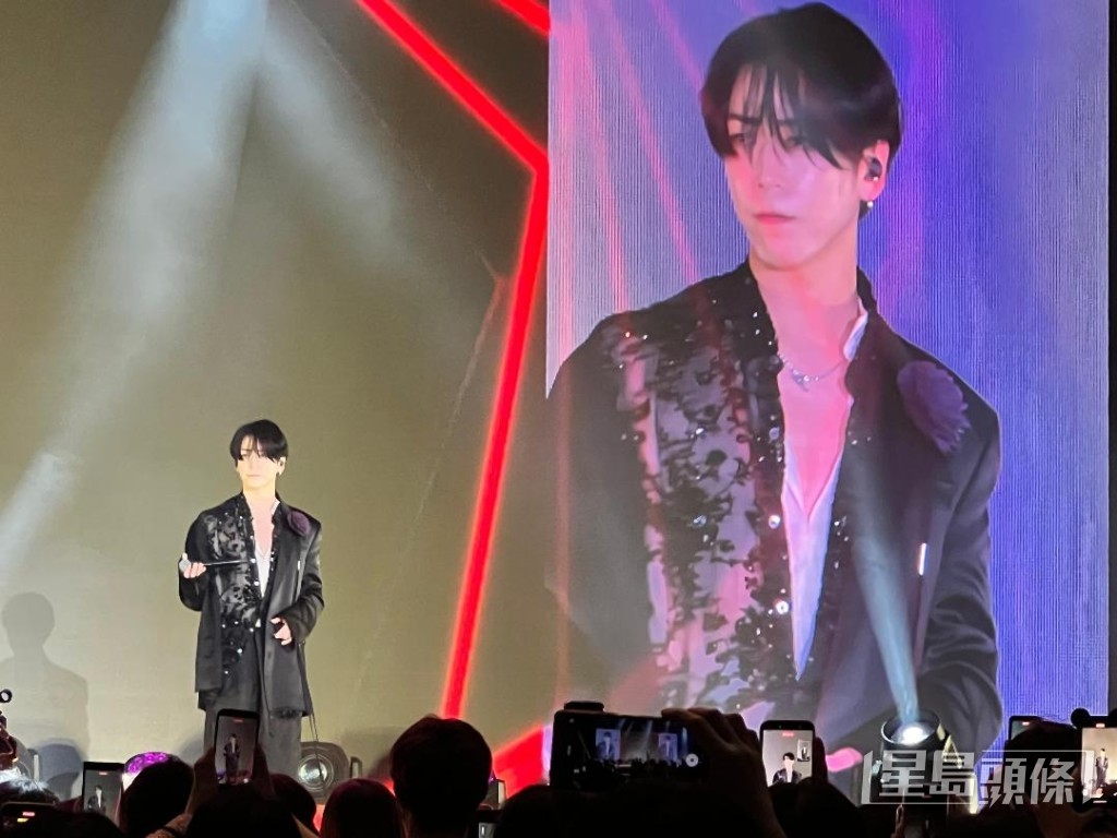 龜梨和也的見面會獲大批粉絲到場支持。