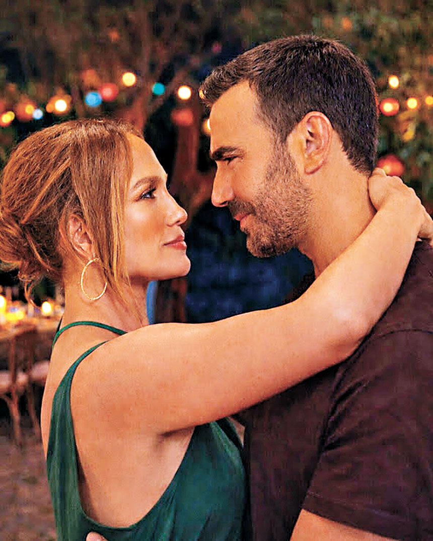 「籮霸」與新片拍檔Brett十分合拍，劇組中人更稱他為英國版賓佬。