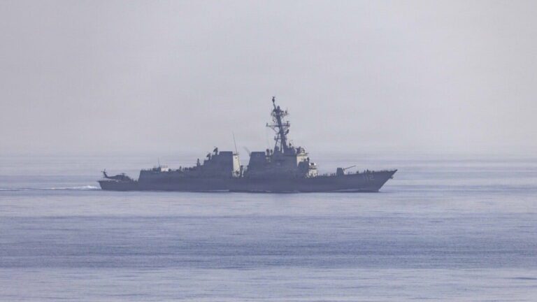 美軍擴大海上封鎖13艘船勒令返航 防長稱不達協議將重啟戰鬥