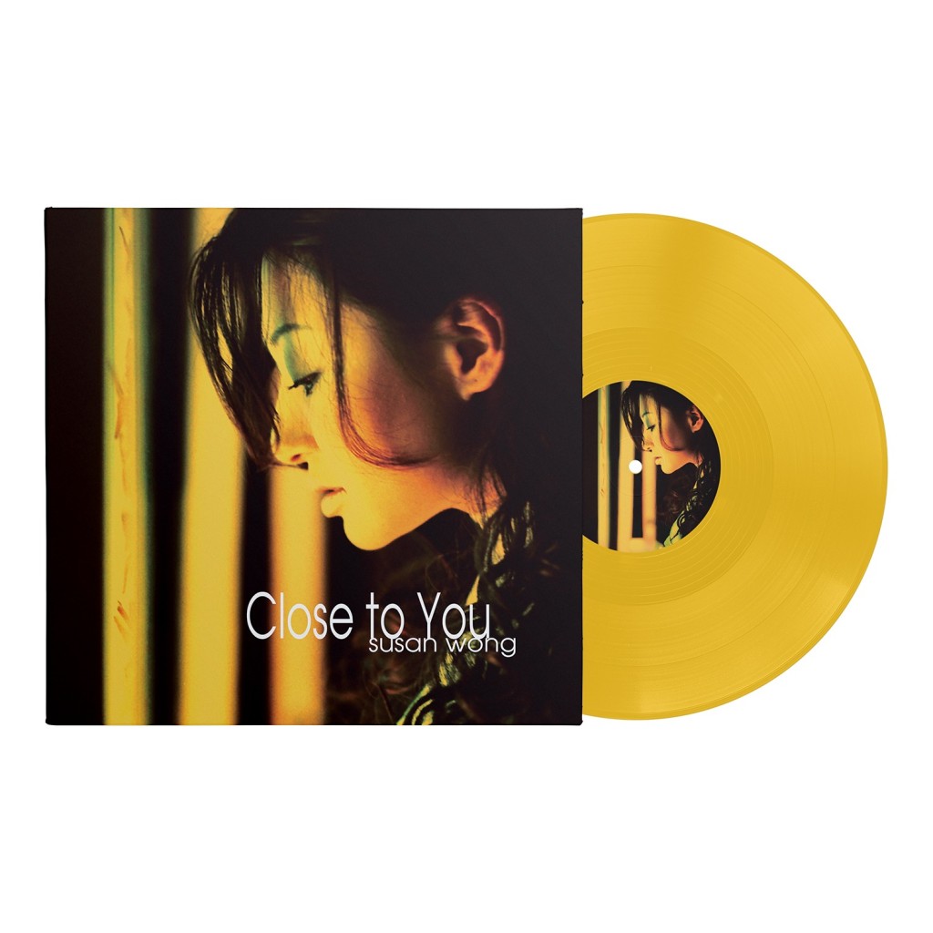 本地發燒天后Susan Wong的《Close to you》唱片。