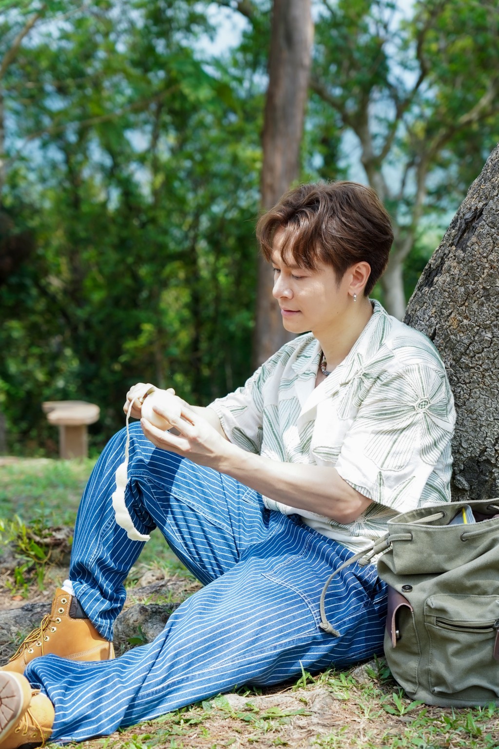 這次MV採用了獨特的一鏡到底拍攝手法。