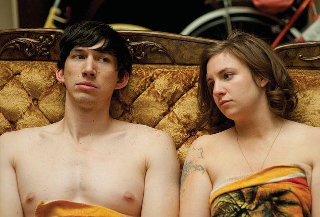 在《紐約叻女》六季中，Lena與阿當飾演一對關係波折的情侶，不乏親密場面。