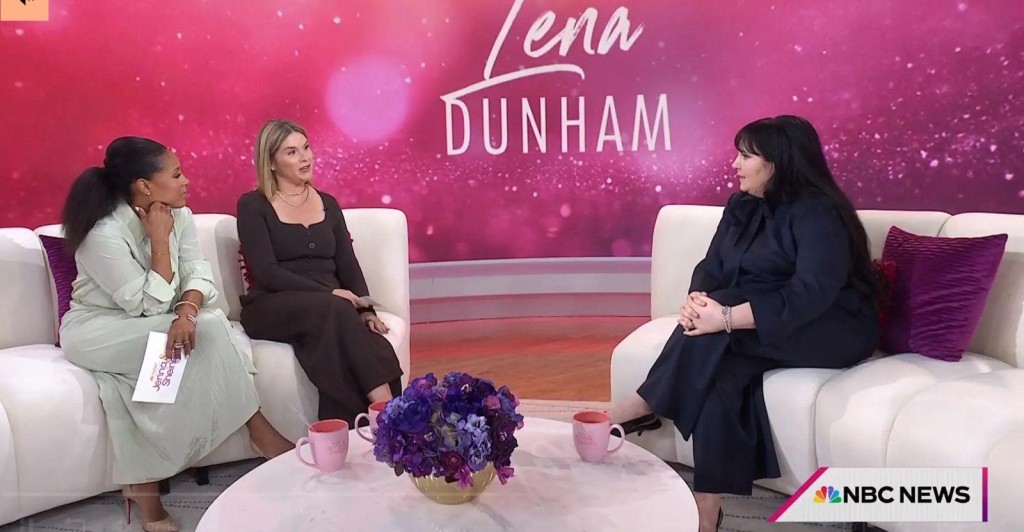 Lena透露，阿當在拍攝片場經常情緒起伏。