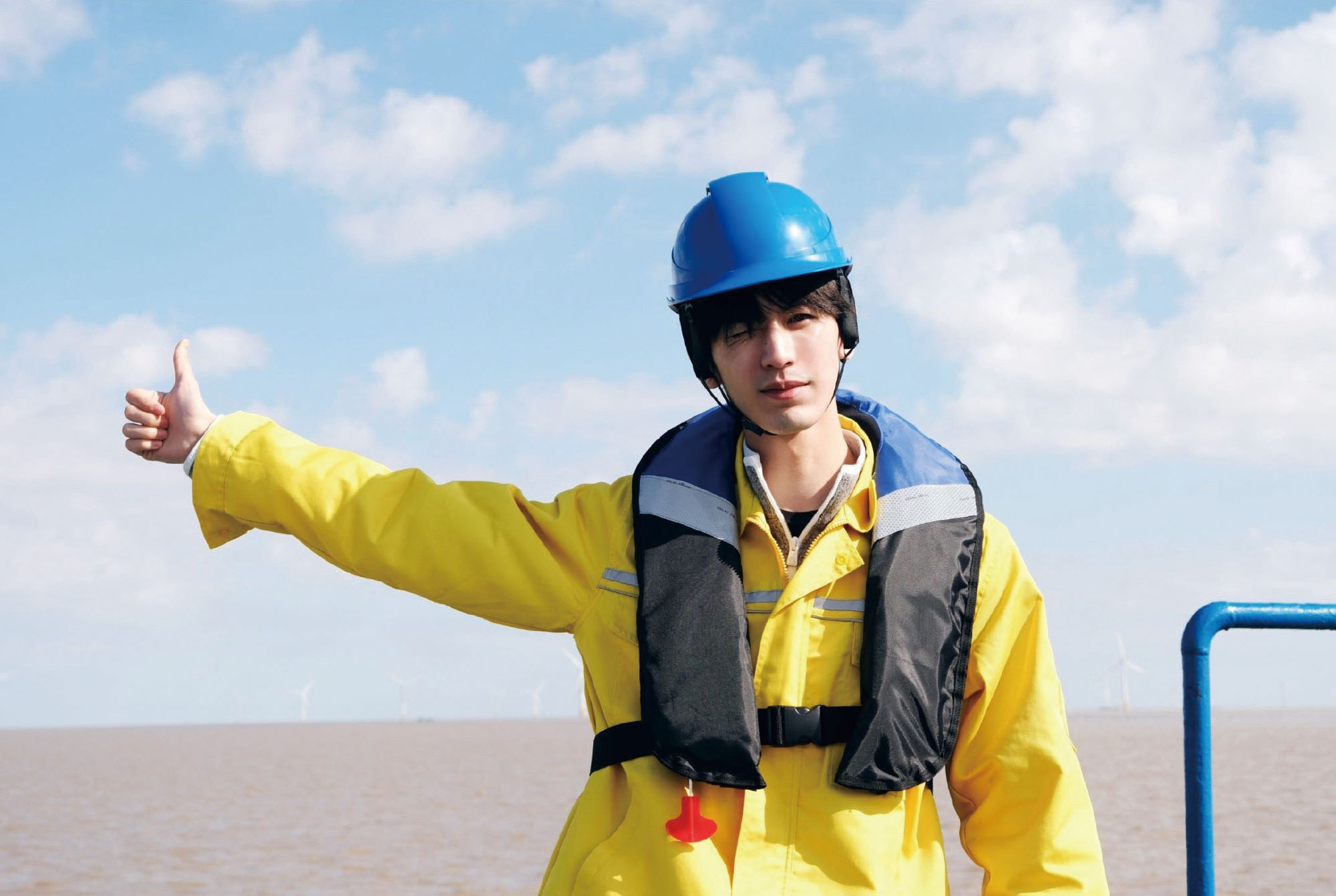 張凌赫素顏出鏡。網上圖片