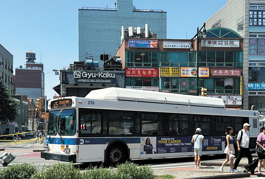 法拉盛路段公車。