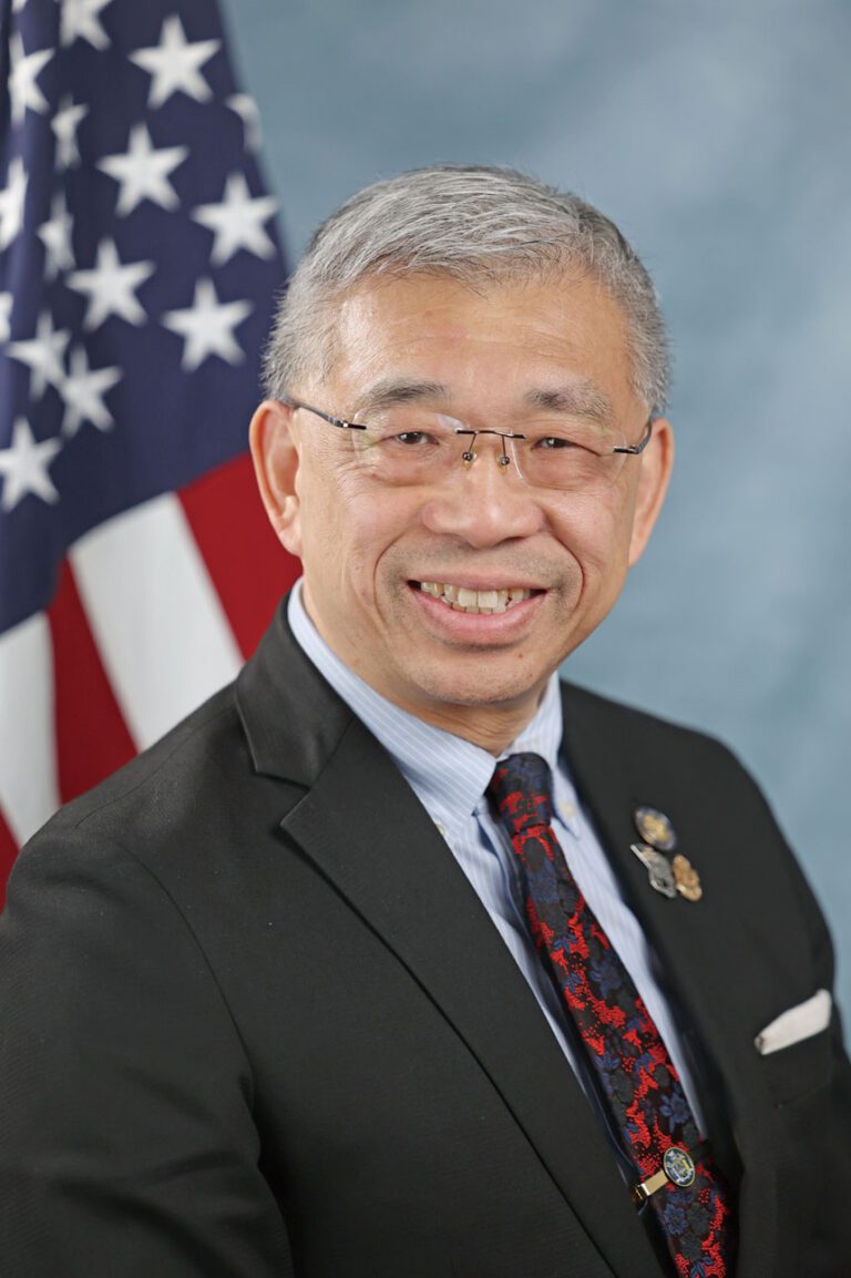 鄭永佳15日回應競選連任提交2,167個聯署簽名遭質疑。鄭永佳辦公室提供