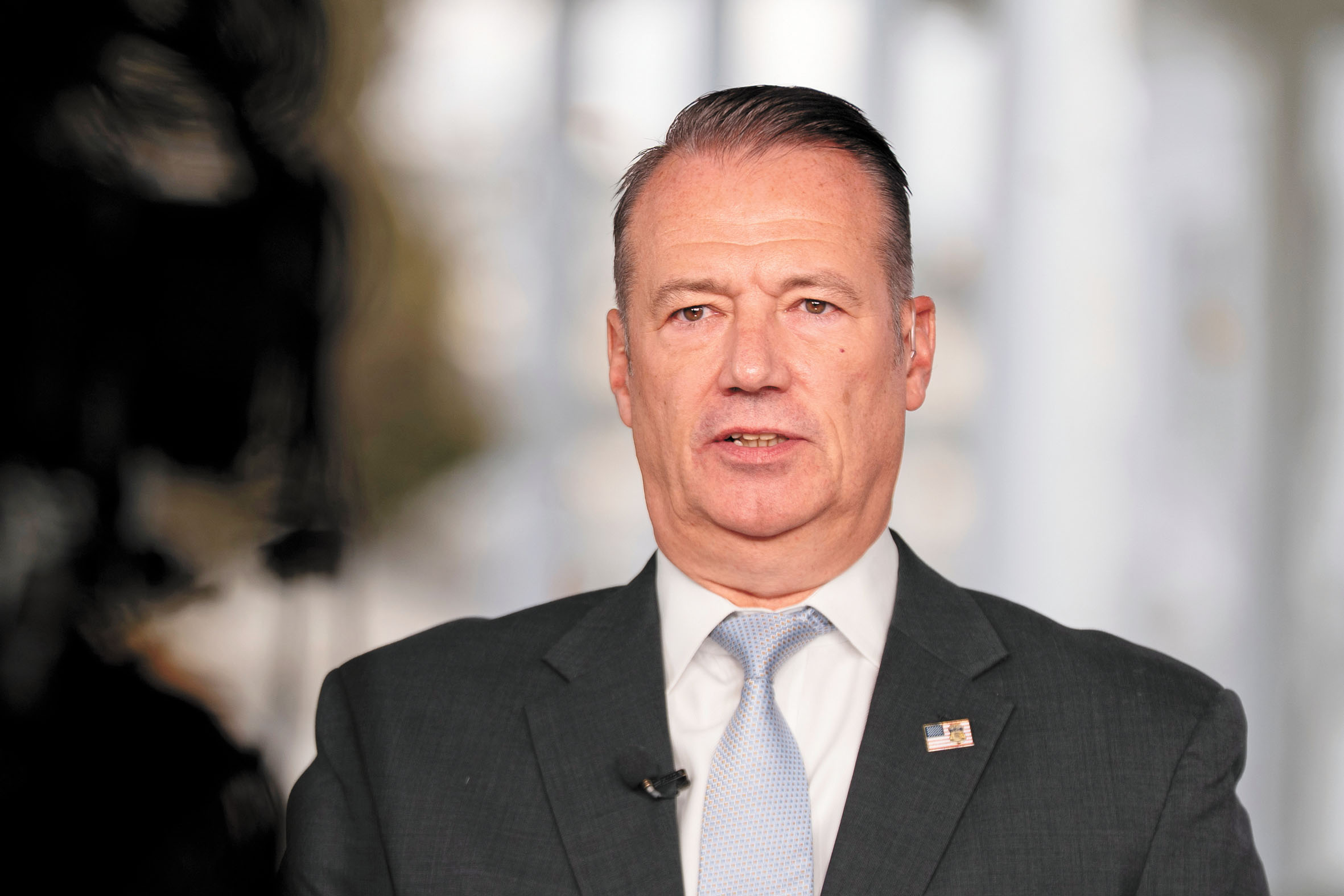 ICE代理局長萊昂斯將辭職。美聯社資料圖片