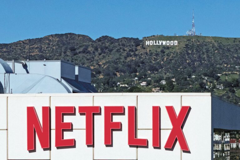 Netflix於16日公布的今年第一季度營收和盈利增長比華爾街預期的強勁，但二季度的業績指引遜於預期。圖為位於加州洛杉磯好萊塢街區的一棟Netflix辦公大樓上的標誌。路透社資料圖片