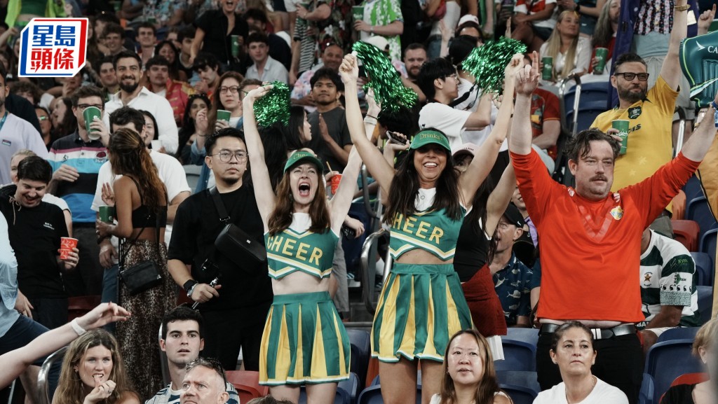 七欖賽事啟德揭幕 球迷盛裝打氣 遊客讚主場館一流