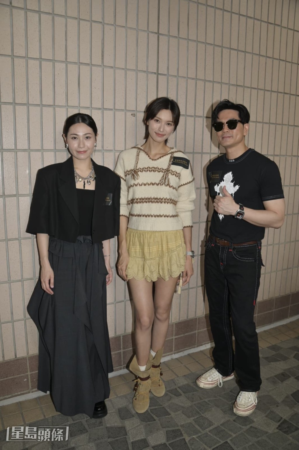 伍允龍表示他的頒獎禮戰衣由自己決定，女友未給意見。