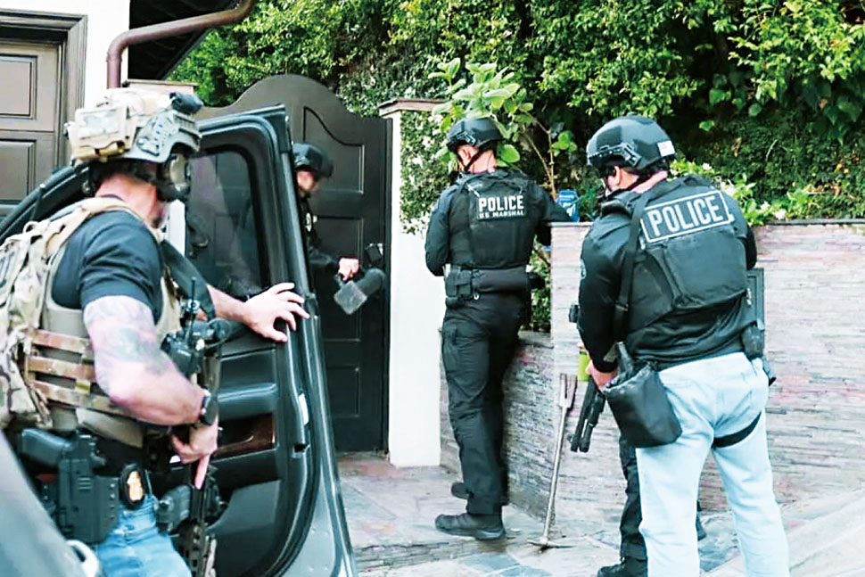 洛杉磯警察局逮捕涉嫌謀殺的D4vd。洛杉磯警察局