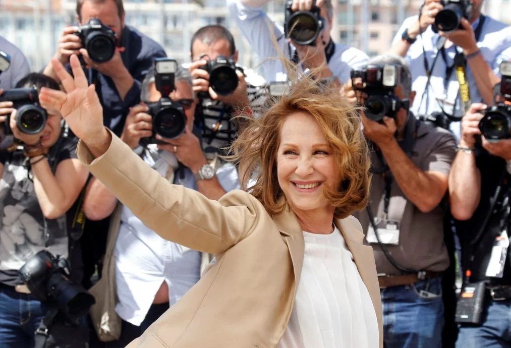 娜塔莉貝伊的演藝成就非凡，曾四度贏得法國電影最高榮譽凱撒獎。