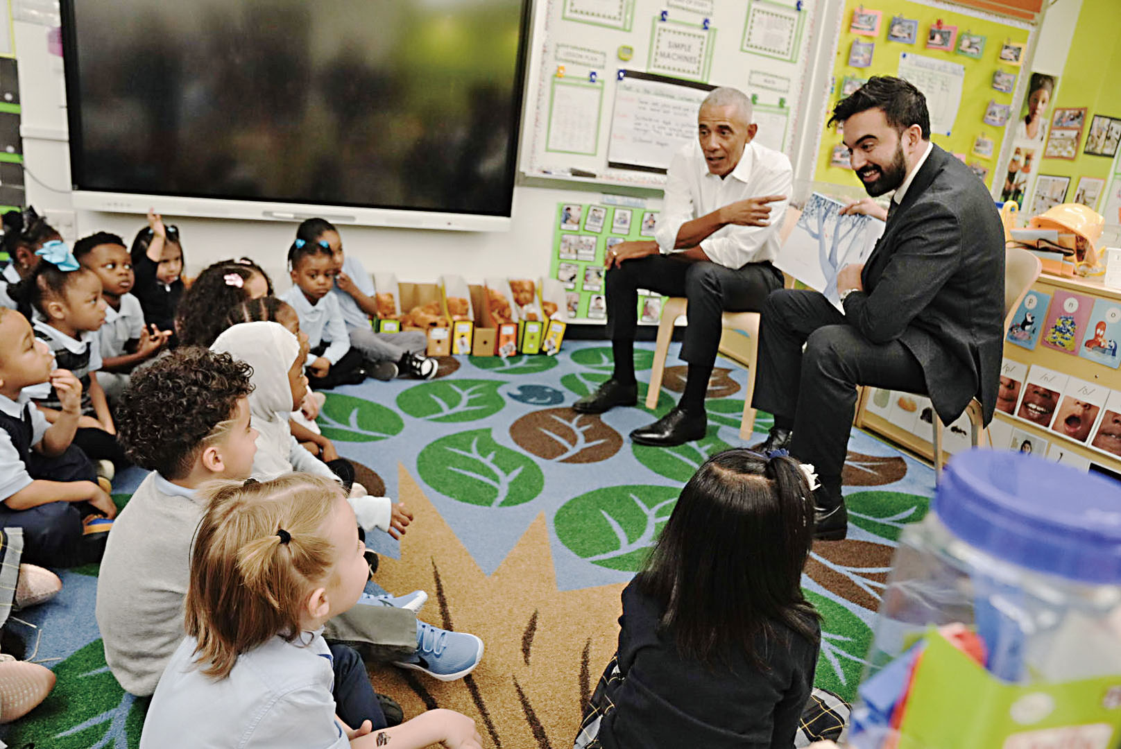 馬姆達尼與奧巴馬之間的互動顯得極有默契。 市長辦公室Flickr圖片