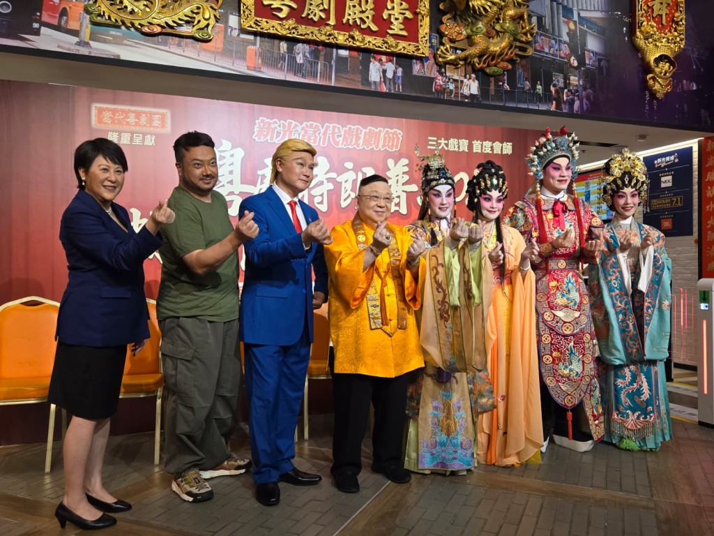 李居明表示，這次開賣的票房成績，打破了新光戲院多年來的紀錄。