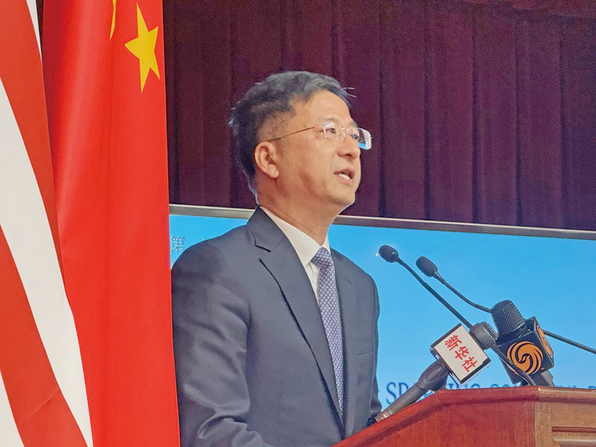 張建敏總領事勉勵學生以中文為橋樑把握交流機會。記者陳程威攝