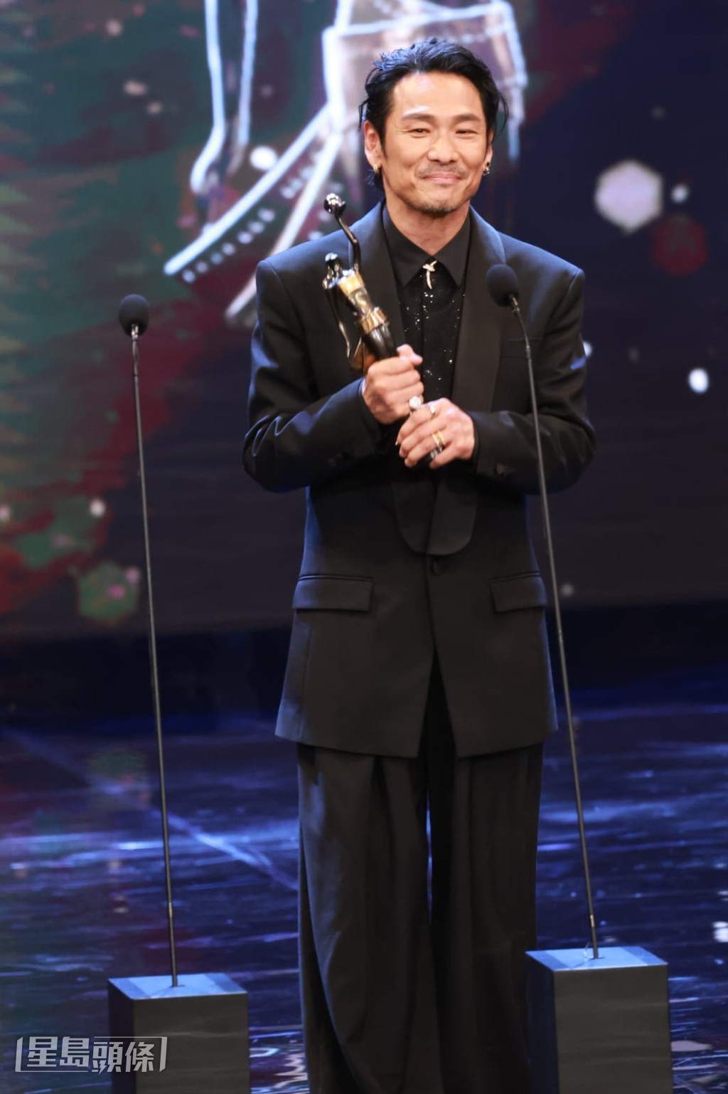 杜德偉知道將與梁家輝在《風林火山》合作，特意向他請教演戲心得。