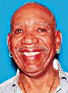 霍利斯（Robert Hollis）被發現時屍體身首異處。英格爾伍德警局