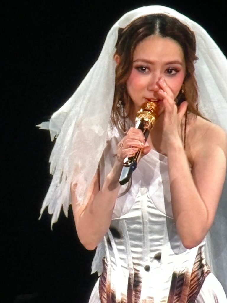 直播驚悉患地中海貧血 G.E.M. 鄧紫棋：153場巡唱全憑意志力