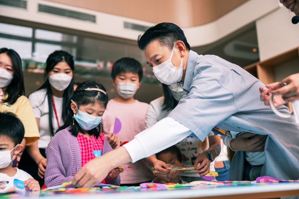 活動散發著積極能量。