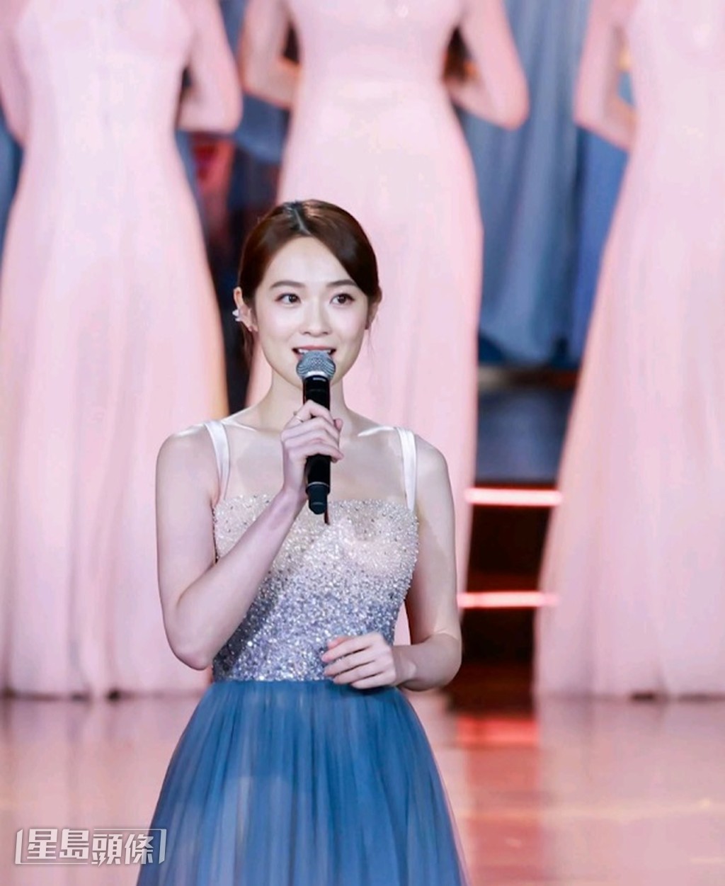 蔡潔坦言不擅長跳舞，這次演出中將主要負責歌唱部分。