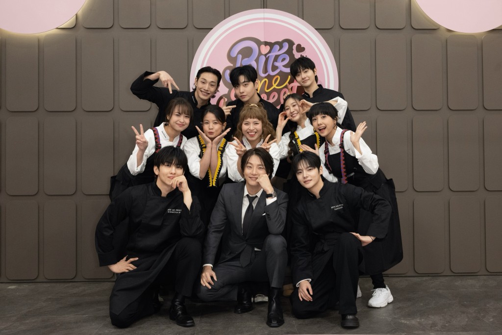 節目中眾人互動氣氛愉快。