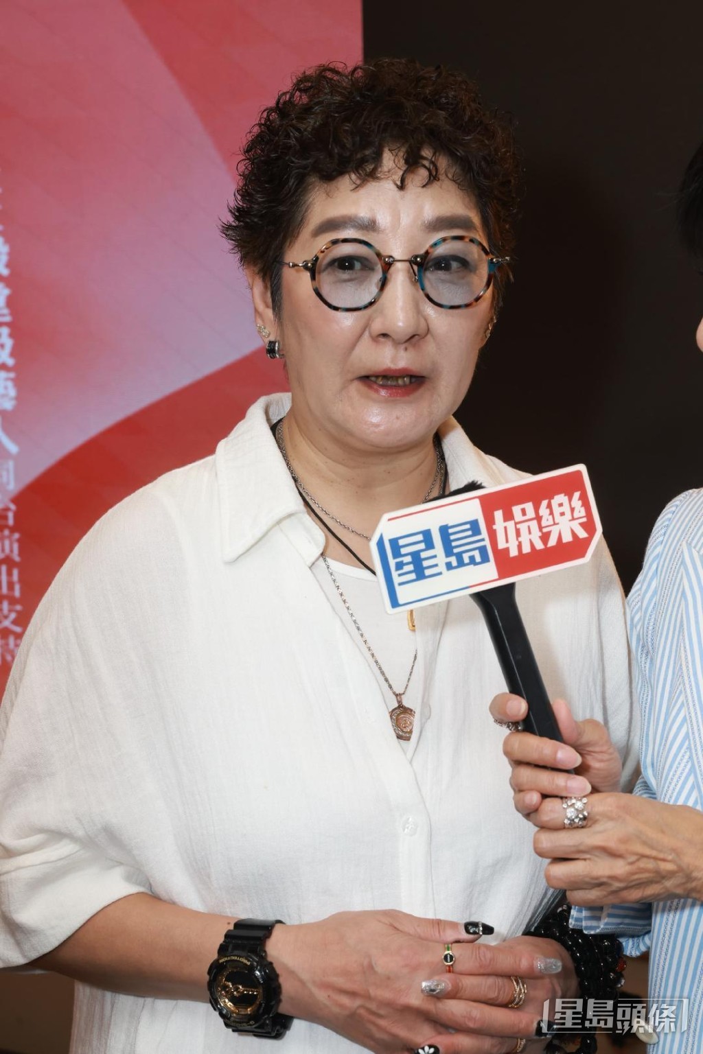 雪梨揭露家姐米雪「黑白天鵝」的趣怪一面。