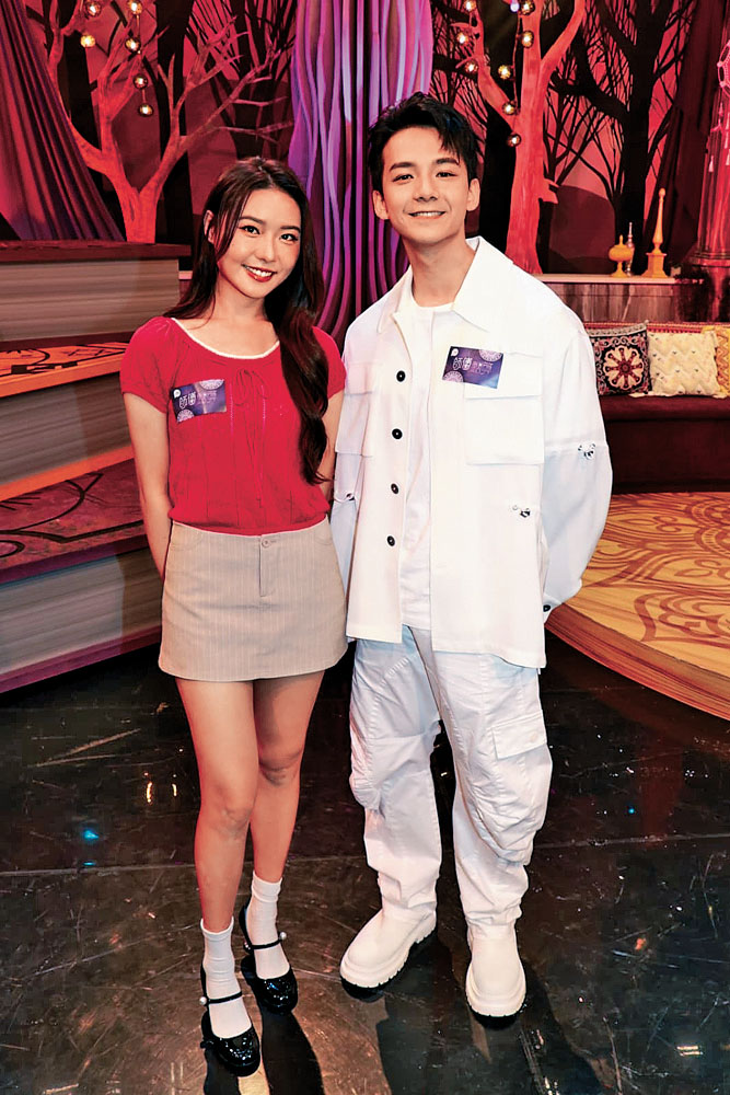 ■戴祖儀為施焯日有份主持的節目《師傅點算》，擔任嘉賓。