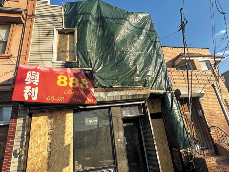 被燒毀的中餐館。