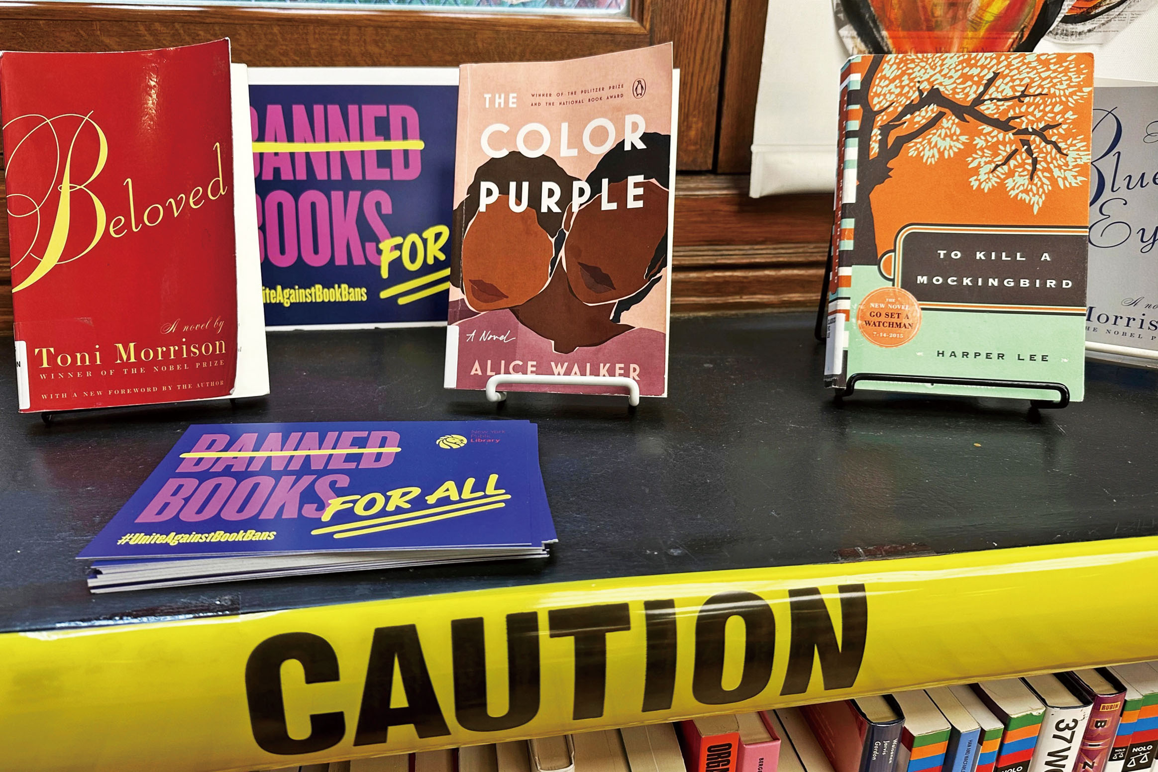 紐約市布朗克斯區紐約公共圖書館莫特黑文分館2023年10月曾舉辦「禁書週」展覽。 美聯社