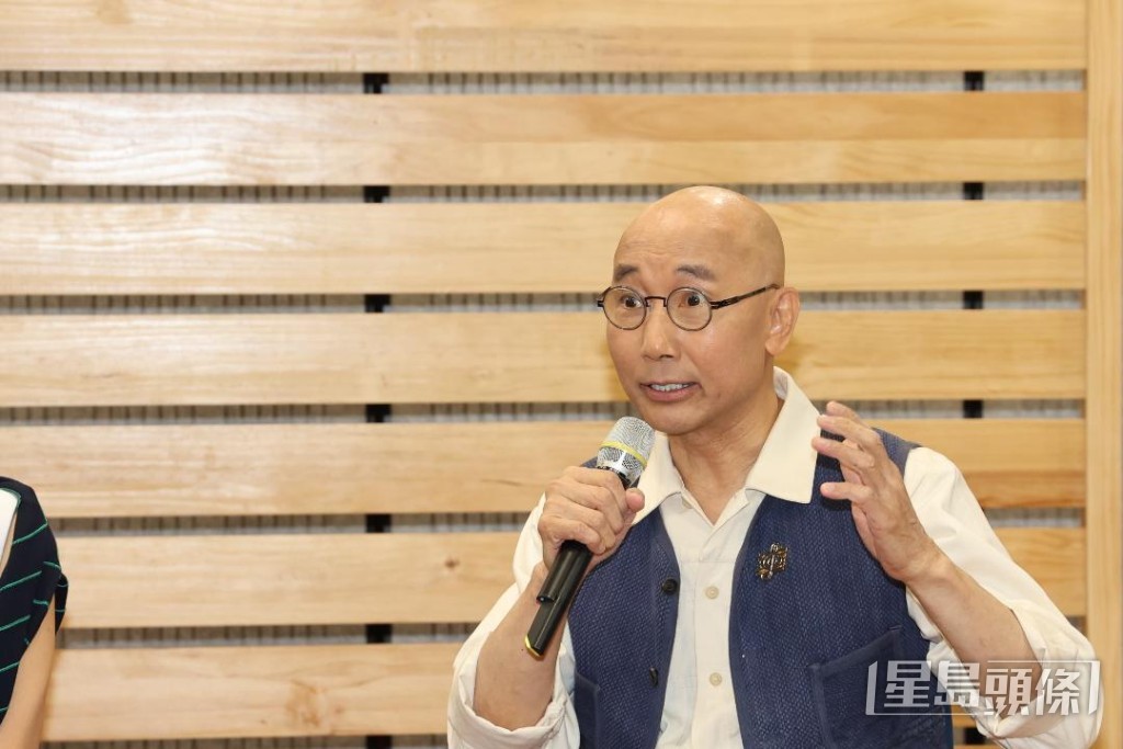 盧冠廷在感言中特別感謝太太與岳父母。