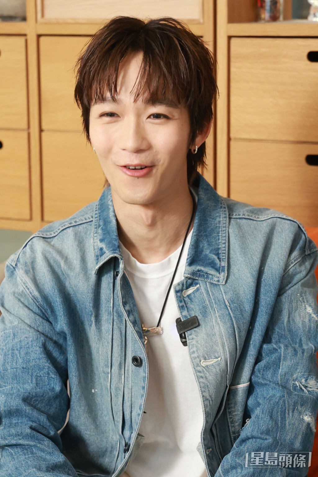 在印尼街頭垃圾車旁用餐，讓Alton內心感到矛盾。