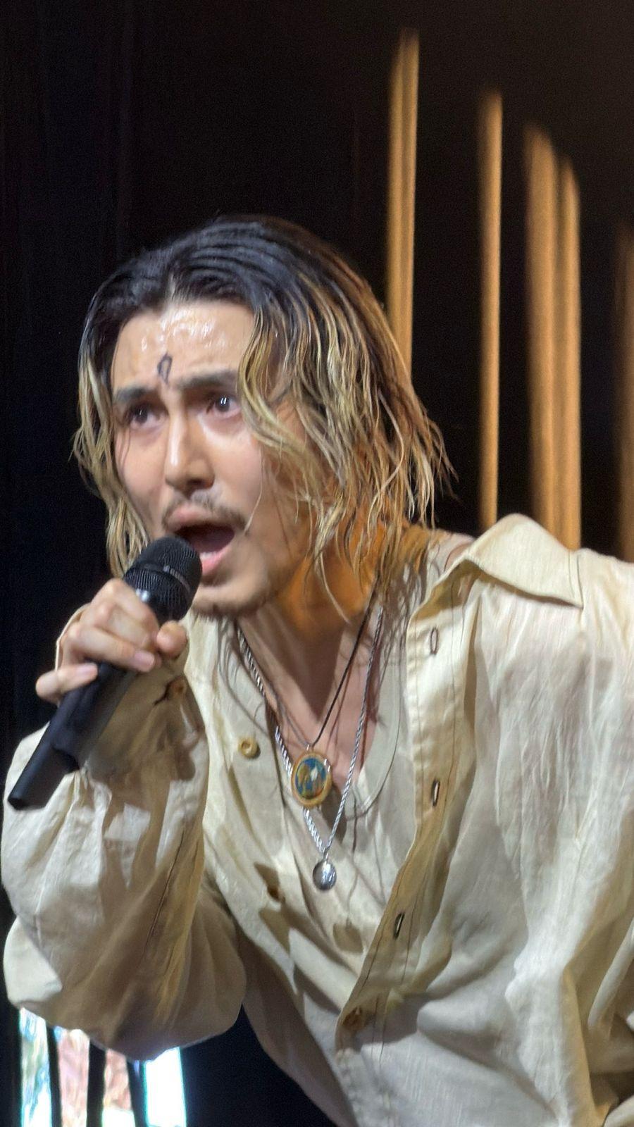 藤井風登上美國Coachella音樂節舞台，連續兩週帶來表演。