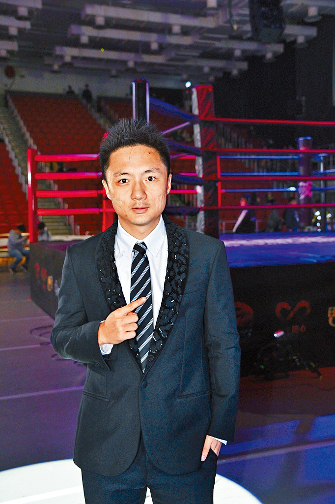 高等法院聆案官審理案件時指出，鍾培生提出的初步索償金額嚴重誇大。