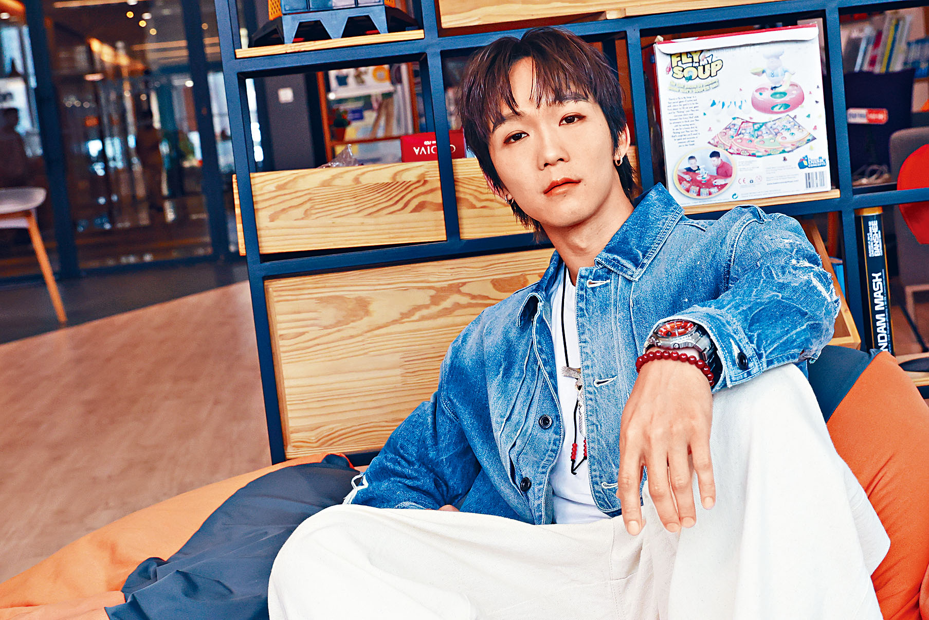 Alton自認是J人。