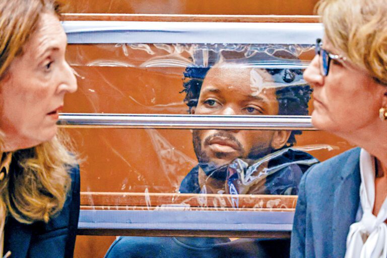 D4vd正式被起訴一級謀殺、預謀埋伏、猥褻未成年少女等罪。路透社