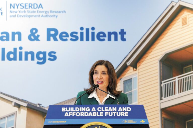 胡楚強調，現在應由市議會與馬姆達尼政府自行研究如何縮減赤字。 州長辦公室Flickr圖片