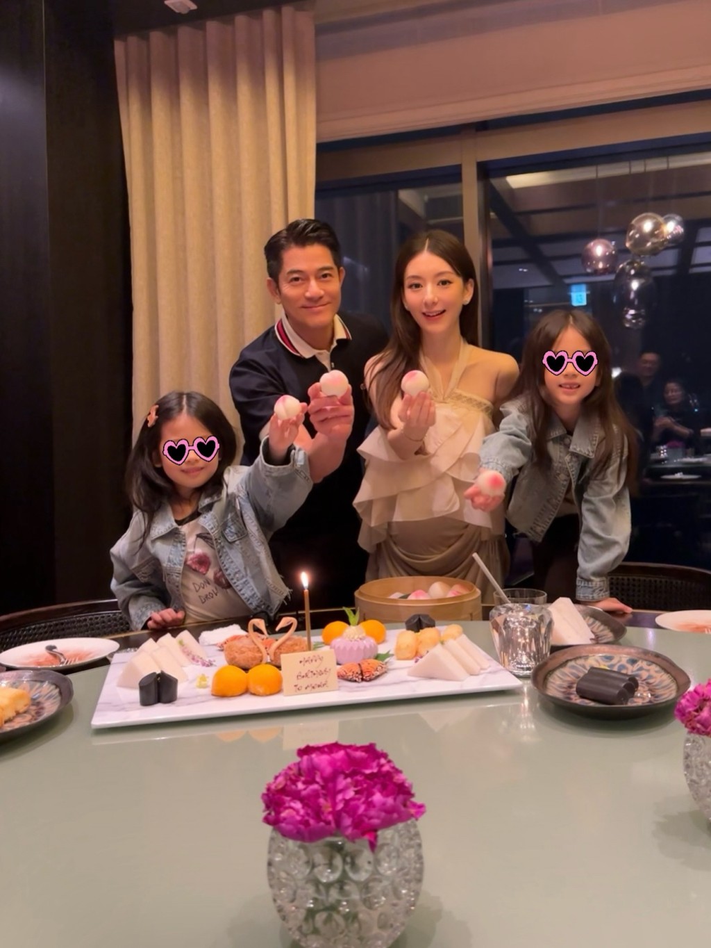 郭富城展現出慈父般的模樣。