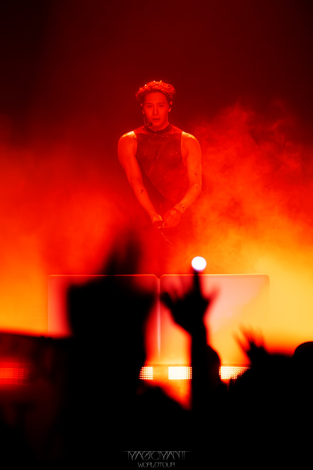 巡演首站在墨西哥城舉行。