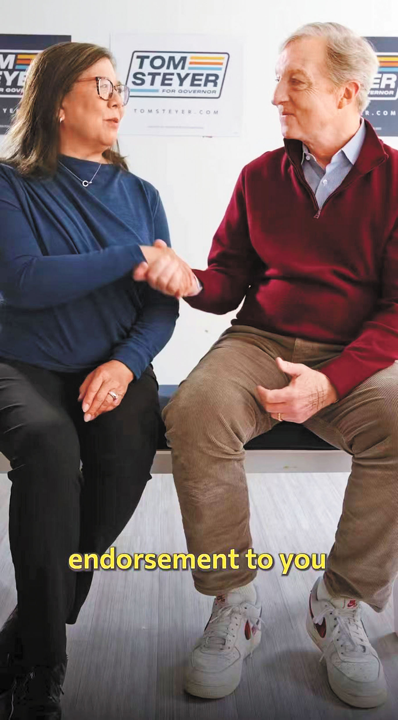 余淑婷宣布退選州長後翌日宣布背書富商斯泰爾競選州長，兩人相關社交帳號一同發短片宣布。Instagram短片截圖