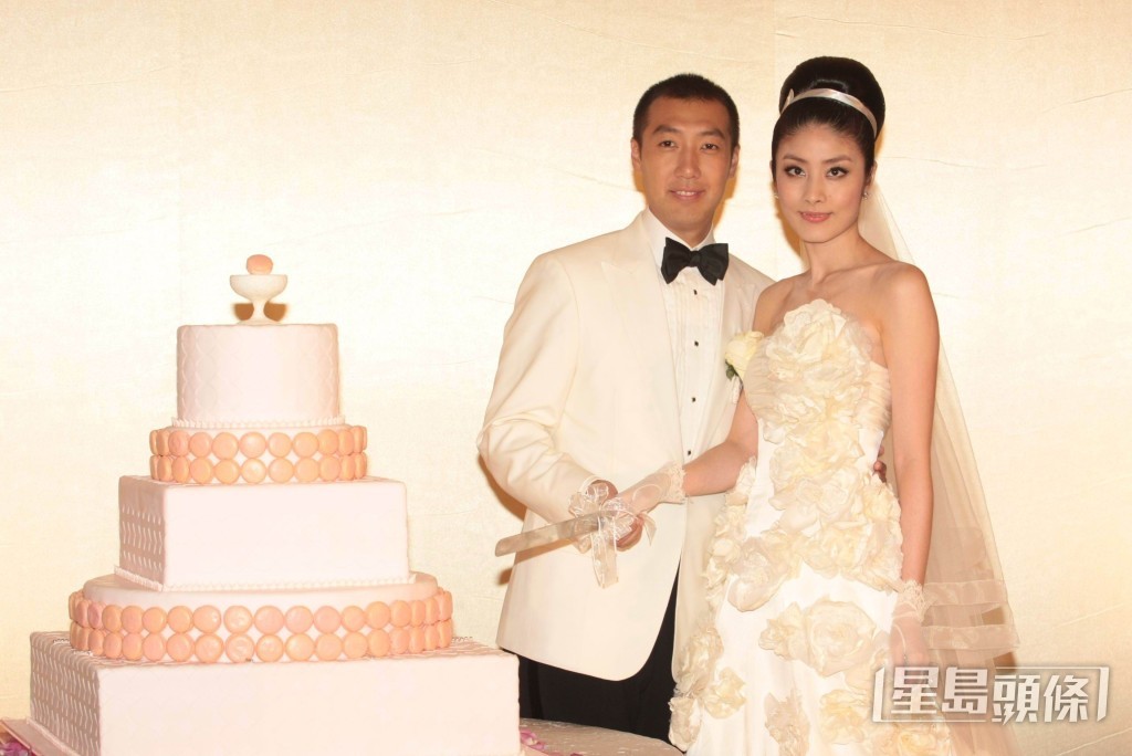 Kelly 透露當年是靠第六感選擇與初戀男友劉建浩（Alex）結婚。