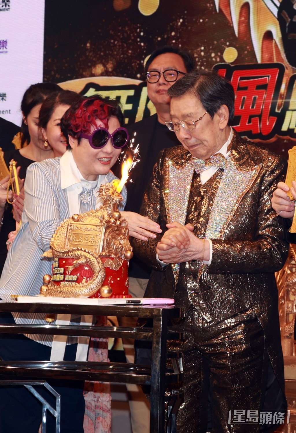 主辦人陳淑芬公布正為演唱會申請世界紀錄。