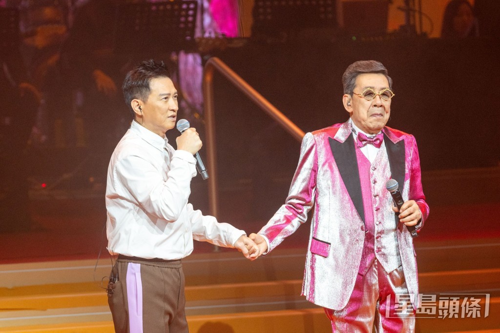 契仔張家輝（左）過往曾擔任修哥演唱會嘉賓。