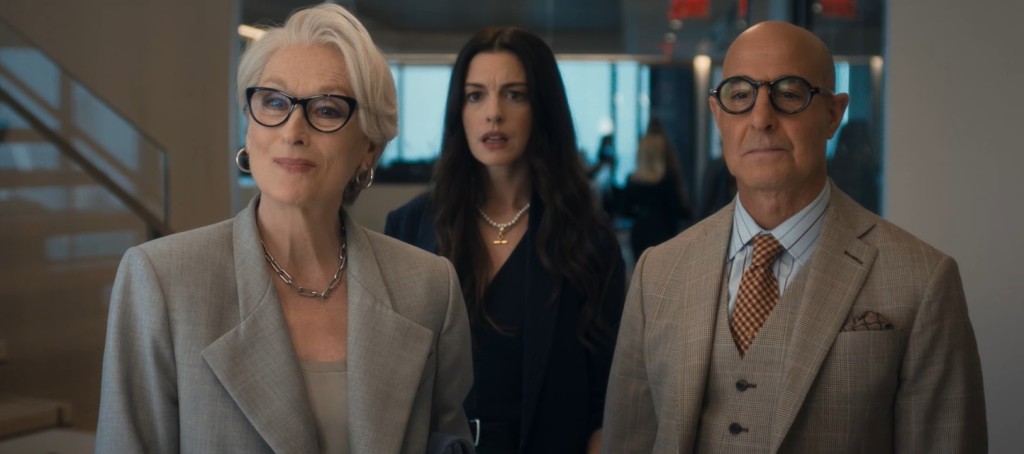 Sydney的戲份設定在艾美莉賓特與梅麗史翠普、安妮夏菲維會面之前。