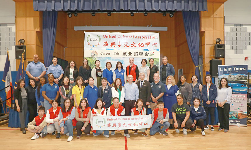 部分出席18日活動嘉賓合影。 華興多元文化中心提供