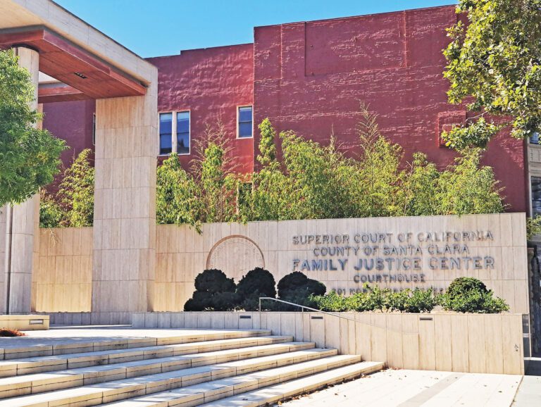 聖他克拉縣高等法院提醒居民慎防詐騙。灣區城市新聞社