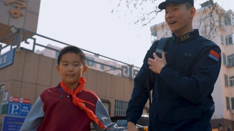 解放軍宣傳片《向大洋》引熱議 網民解讀第四艘航母與台海訊息